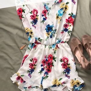 Honey Punch White Floral Romper